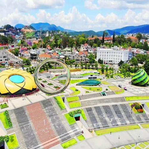 Thuê xe 7 chỗ đi Đà Lạt