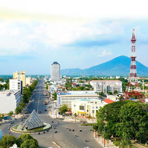 Thuê xe 7 chỗ đi Tây Ninh